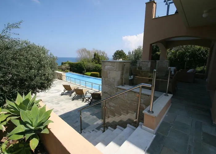 Villa Olivia Neo Chorio